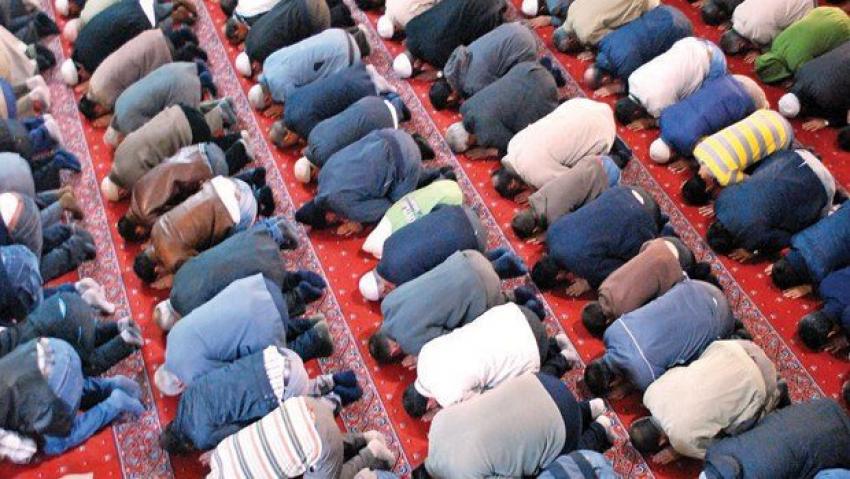 Bayram namazını yasaklayan IŞİD, Ramazan'ı da erken bitirdi!