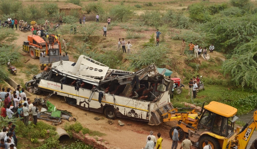 Hindistan’da korkunç kaza: 29 ölü
