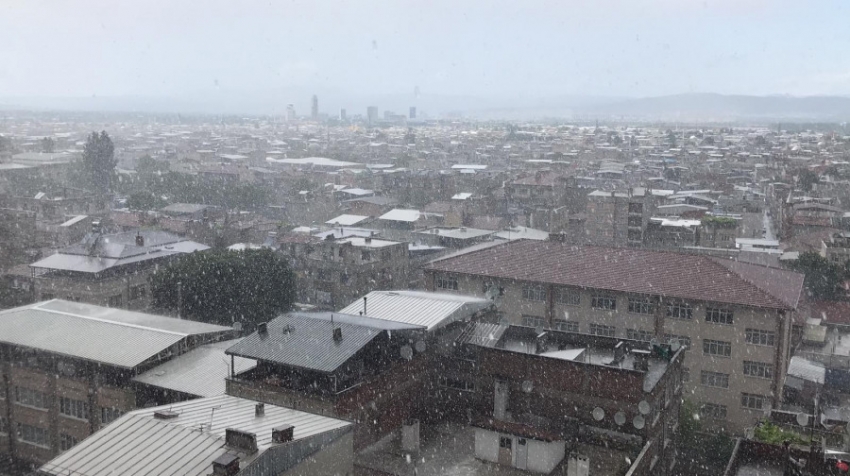 Bursa'da dolu yağışı