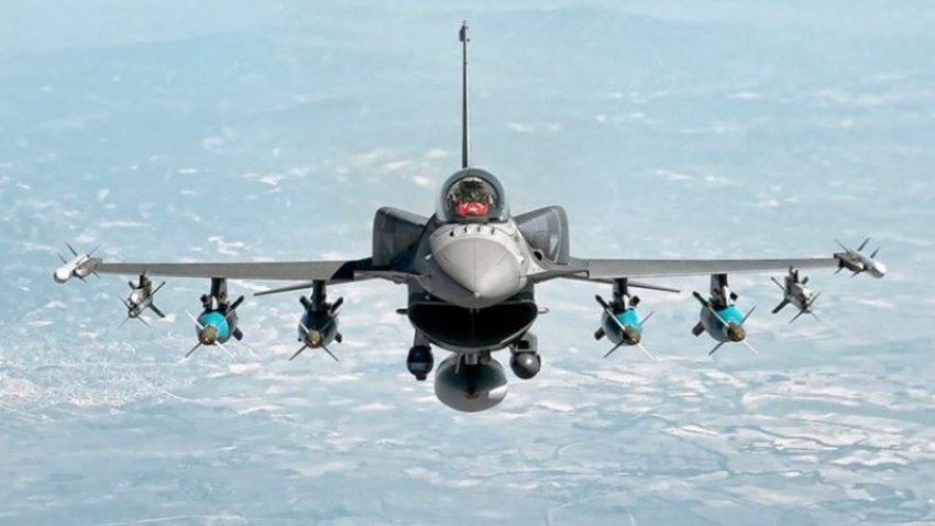 Türkiye'ye F-16 satılmasın