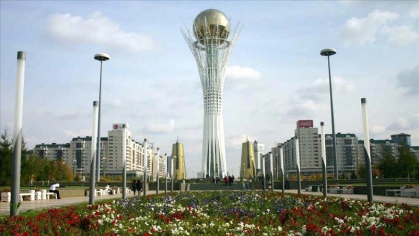 Kazakistan başkentinin ismini üç yıl sonra yeniden değiştiriyor