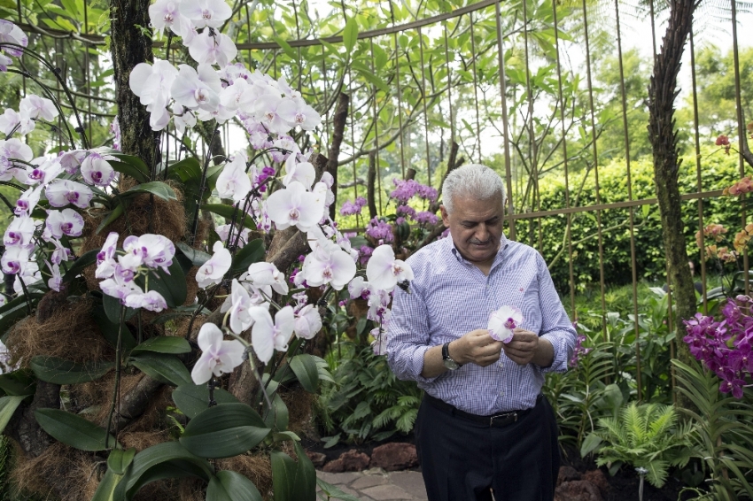 Yıldırım, Ulusal Orkide Bahçesini gezdi