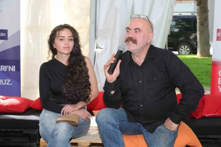 3D Gençlik Festivali’nde Ezel Akay ve Gürkan Hacır gençlerle buluştu

