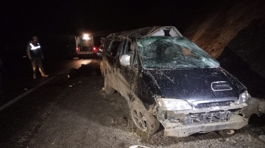 Van’da kaçak göçmenleri taşıyan araç takla attı: 5 ölü, 16 yaralı
