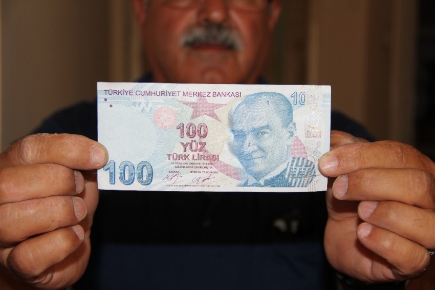 Hatalı basım 100 lira için koleksiyonerlerden teklif bekliyor