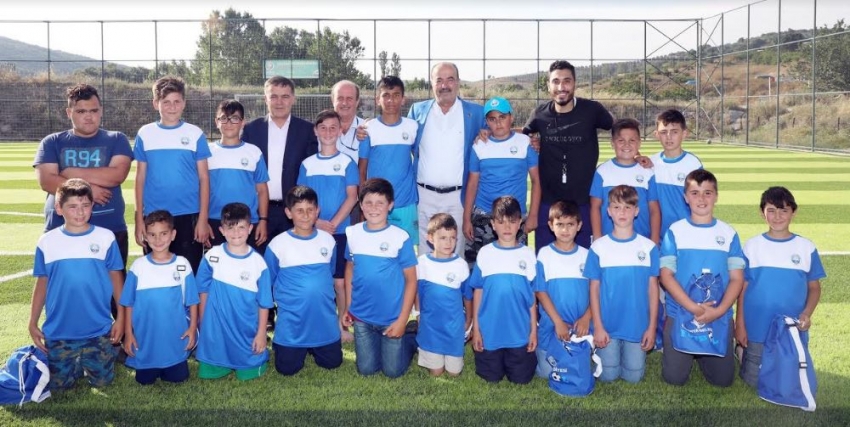 Geleceğin futbolcuları Mudanya'da yetişiyor