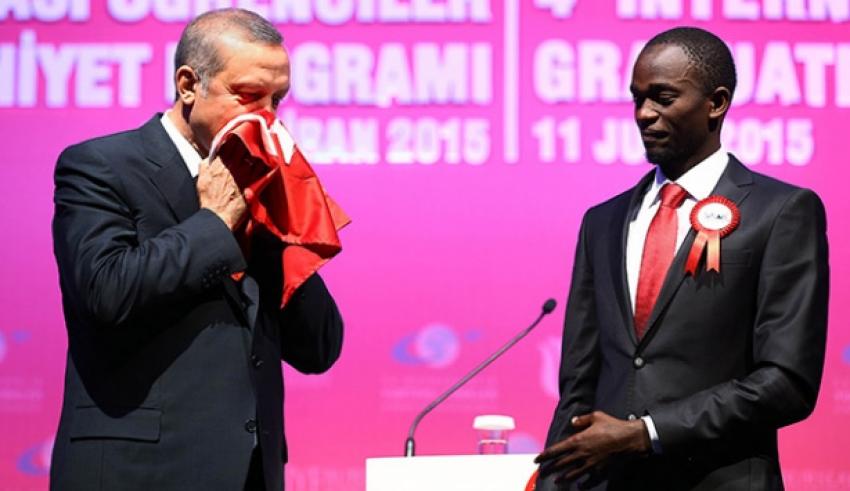Erdoğan'a bayrak hediye eden Jamil'in hikayesi
