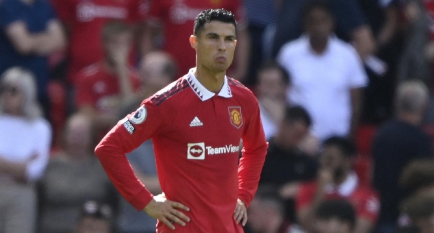 Ronaldo, ManU'dan ayrılacak iddiası