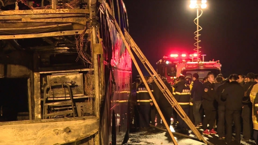 Çin’de tur otobüsü yandı: 26 ölü