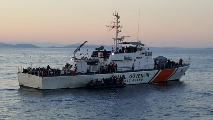 149 düzensiz göçmen Türk Sahil Güvenlik botlarınca kurtarıldı