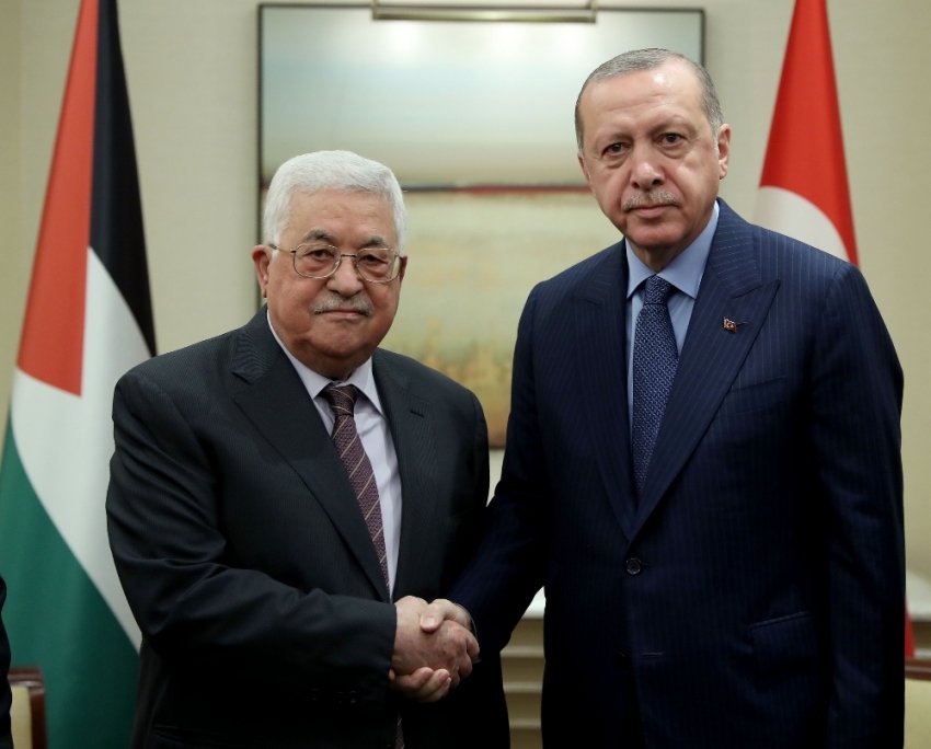 Filistin Devlet Başkanı Abbas’la telefonda görüştü