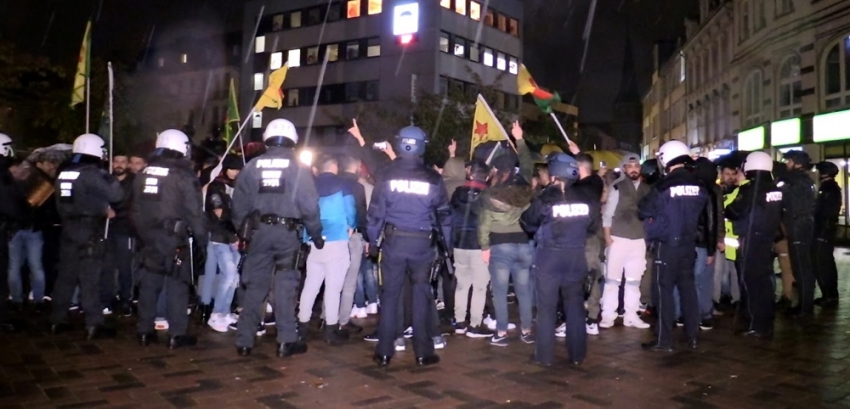 Almanya’da terör örgütü yandaşları Türk gençlere saldırdı