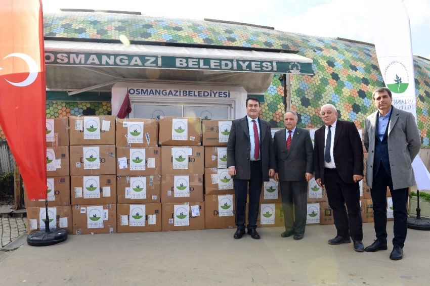 Osmangazi Belediyesi’nden depremzedelere yardım