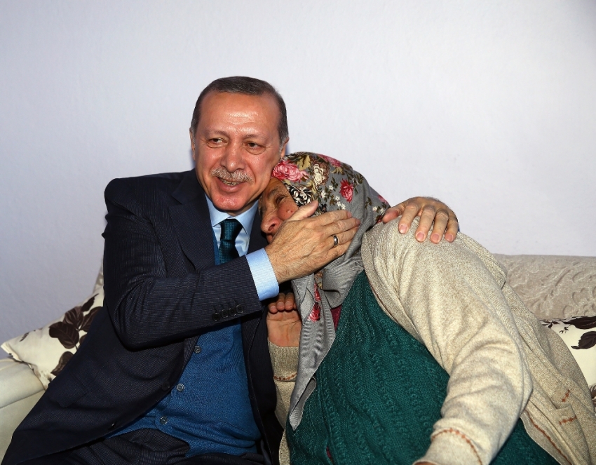 Erdoğan, o aileyi ikinci kez ziyaret etti