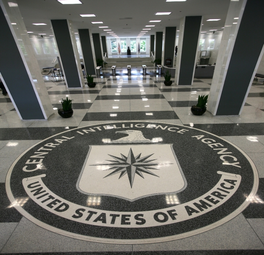 Eski CIA çalışanına ABD’de gözaltı
