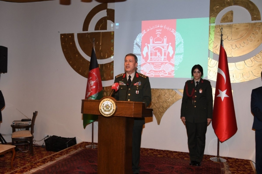 Afganistan Silahlı Kuvvetler Günü kutlandı