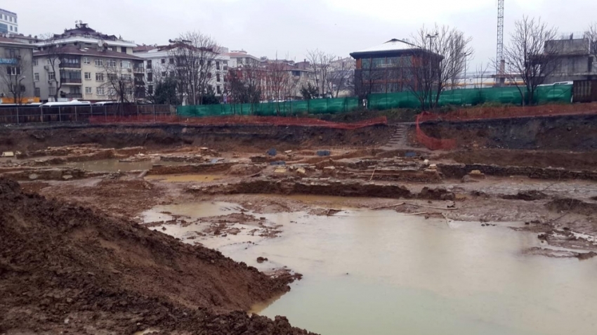 Kadıköy’de otel inşaatından tarihi eser kalıntıları çıktı