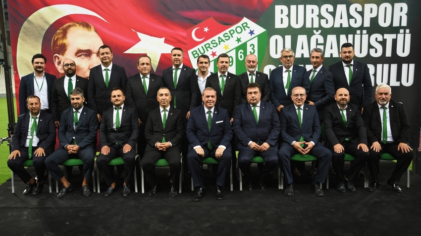 Bursaspor yönetiminde istifalar 