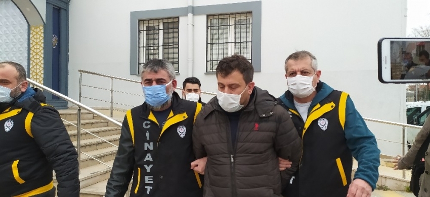 Bursa’da radyo programcısını öldüren zanlı tutuklandı