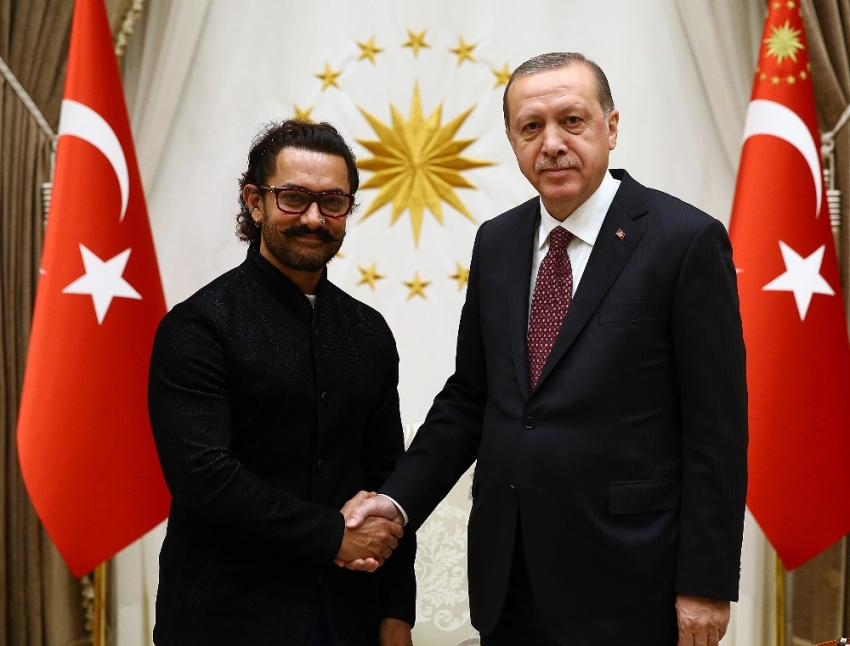 Cumhurbaşkanı Erdoğan, Hindistanlı oyuncu Khan’ı kabul etti