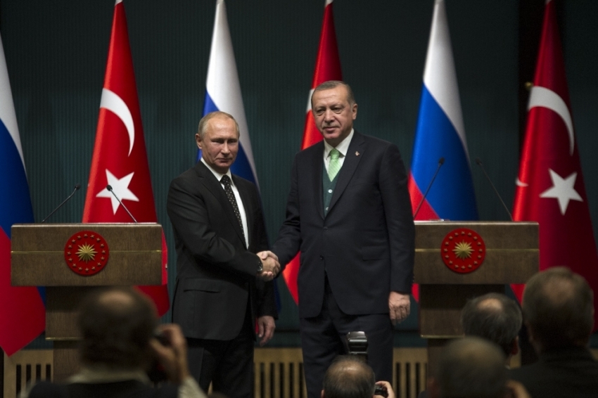 Cumhurbaşkanı Erdoğan’dan Putin’e tebrik