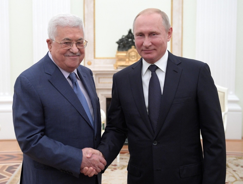 Putin, Mahmud Abbas ile görüştü