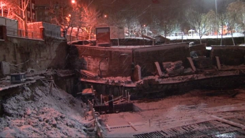 İstanbul’da park duvarı çöktü: 7 bina boşaltıldı