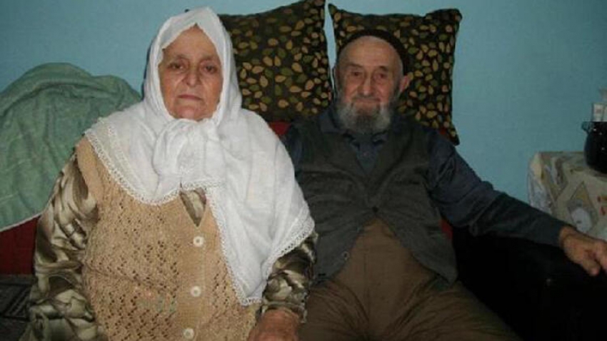 72 yıllık çift 49 saat arayla yaşamlarını yitirdi