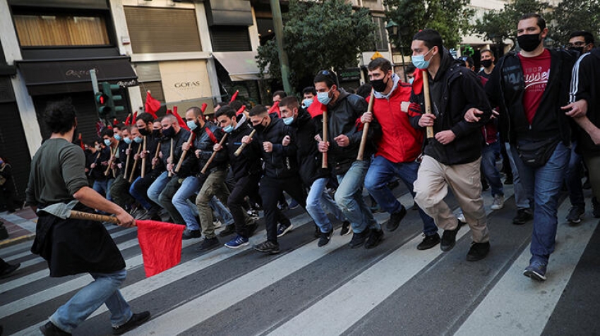 Yunanistan'da öğrenciler eylemlere başladı