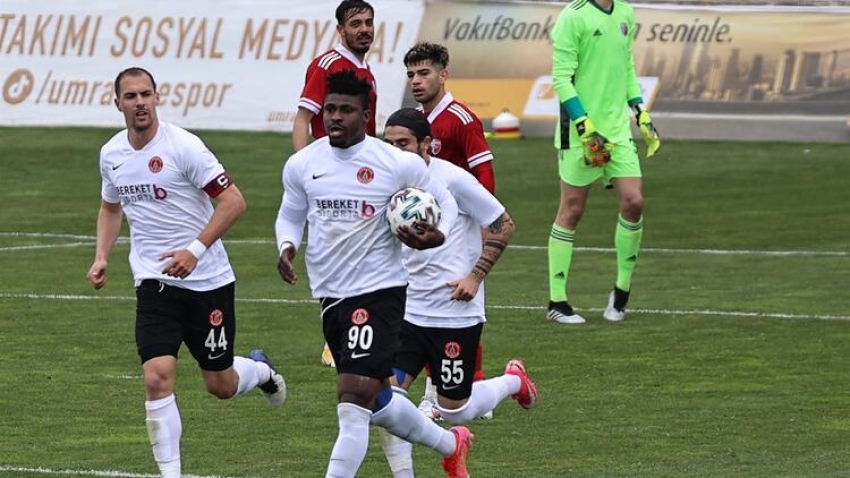 7 gollü maç Ümraniyespor'un