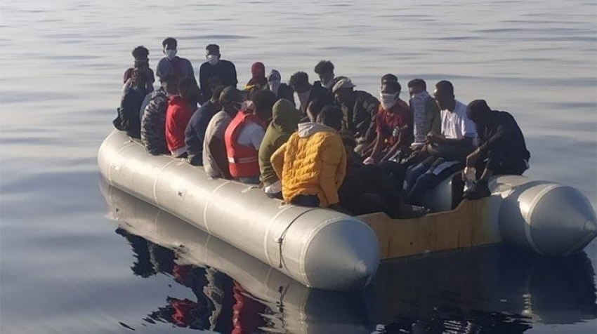 61 kaçak göçmen kurtarıldı
