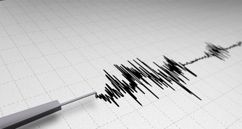 Erzurum’da hafif şiddetli deprem