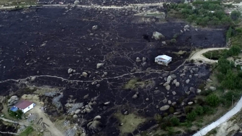 Marmara Adası’ndaki yangının bilançosu gün ağarınca ortaya çıktı