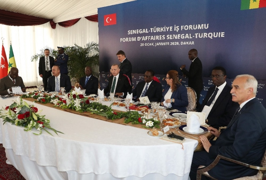 Cumhurbaşkanı Erdoğan Senagal'de İş Forumu toplantısına katıldı