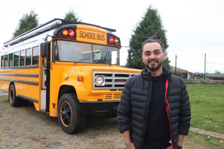 Hayalindeki ‘School Bus’ ile dünya turuna çıkıyor