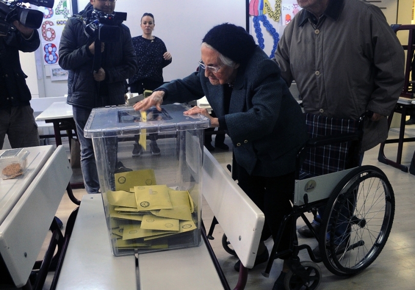 Kars’ta oylar tekrar sayılıyor