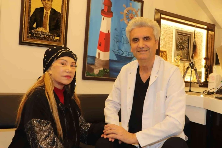 81 yaşında estetik olan Bedia Akartürk: "İnsanlar beni hep dinç ve güzel görsünler"
