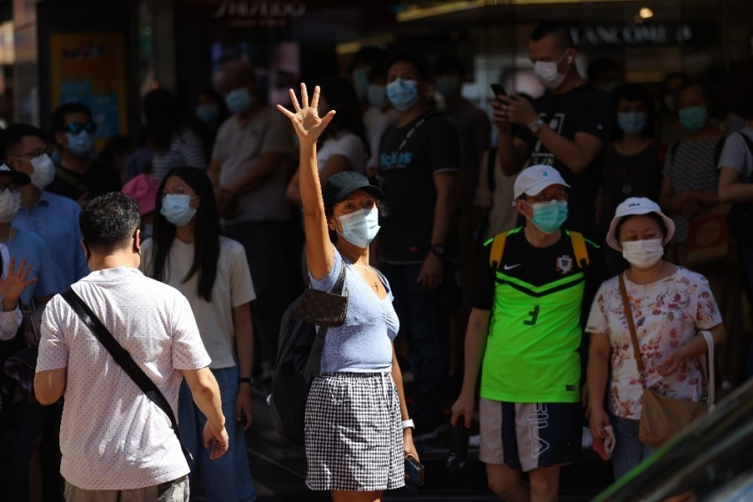 Hong Kong’da sessiz protesto