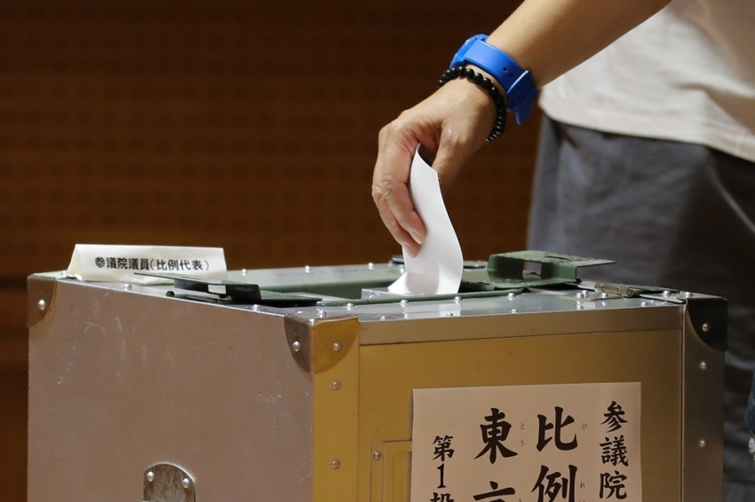 Japonya’da seçim sona erdi