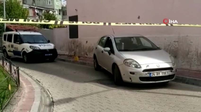 İstanbul’da silahlı soygun: Araçtaki 4 kilo altını çaldılar