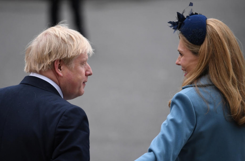 İngiltere Başbakanı Johnson’ın hamile nişanlısı: 