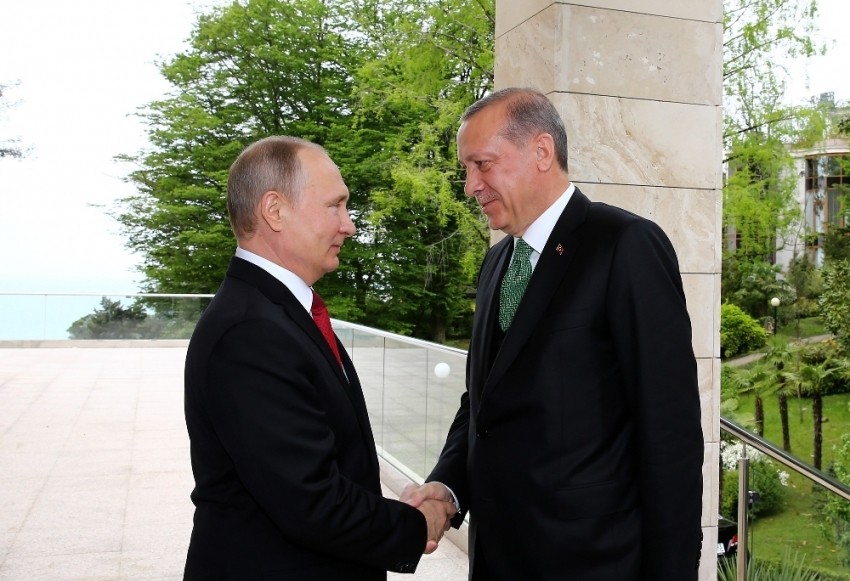 Erdoğan ve Putin telefonla görüştü