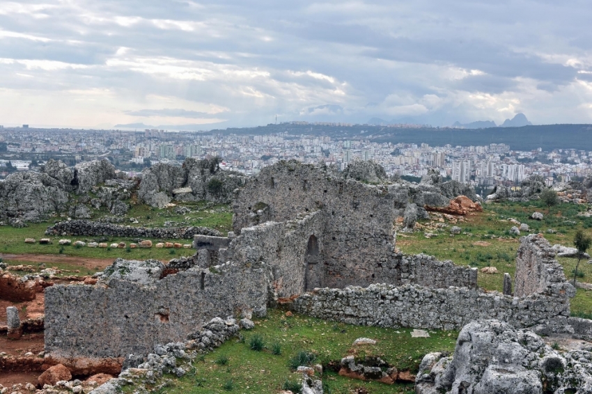 Türkiye'nin ilk arkeoparkı Kepez'de açılıyor