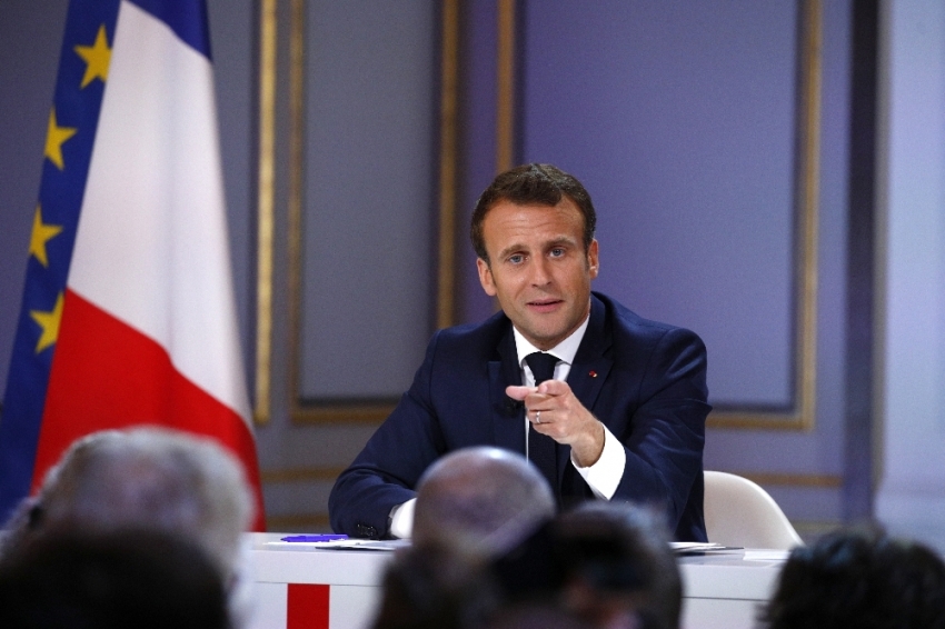 Macron’dan ölen Fransız askerlerine ilişkin açıklama