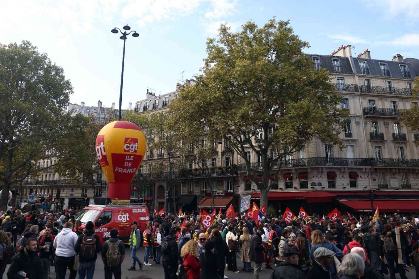 Fransa’da planlanan emeklilik reformu ve hayat pahalılığı protestosu