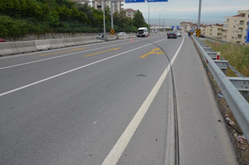 Bursa'da servis minibüsü kaza yaptı! 4 yaralı