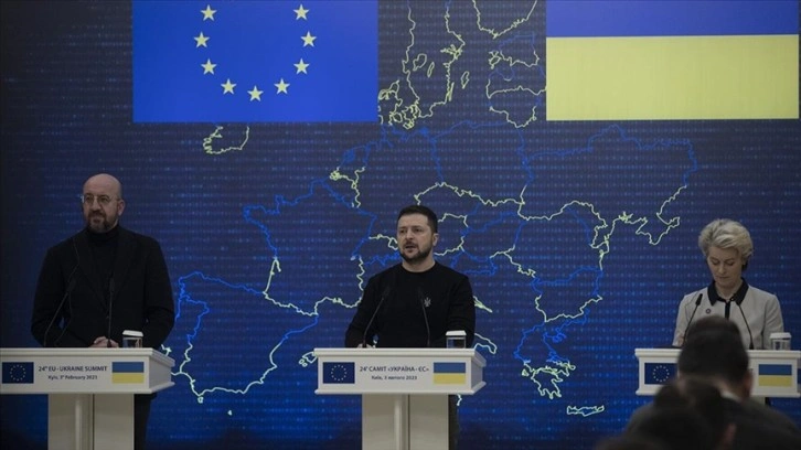 AB, Ukrayna'nın geleceğini kendisinde gördüğünü yineledi, üyelik için süre vermedi