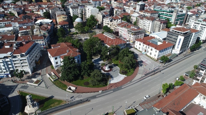 Bayramda Bursa sokakları sessiz kaldı