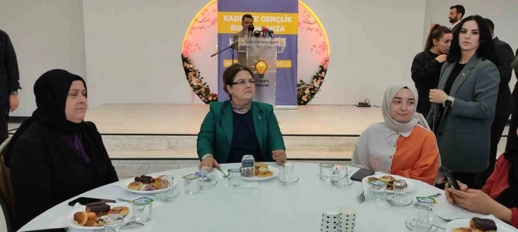 Aile ve Sosyal Hizmetler Bakanı Yanık: “Kadınlar sahip çıktığı sürece AK Parti’nin sırtı yere gelmez"
