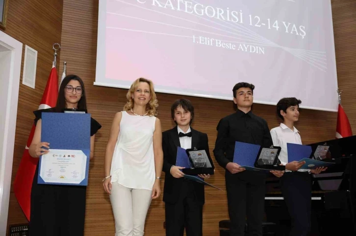 ALKÜ’de “Uluslararası Alanya Piyano Yarışması ve Festivali” sona erdi
